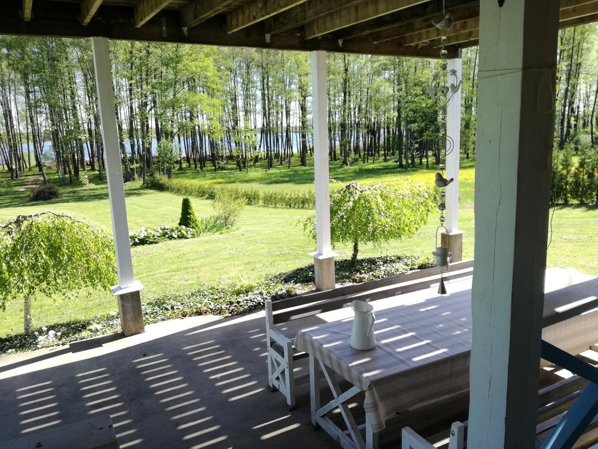 Lakeshore House Dvarcenai  외부 사진